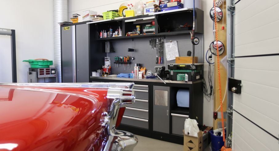 Mels garage 9