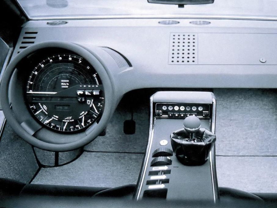 Maserati boomerang dashboard
