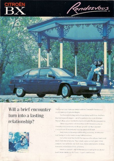 Rendezvous, för England 1990. Färgen kallades Blå Memphismetallic, lackade kofångare, sollucka och som så många andra av specialarna, enbart 1,4 liters motor.