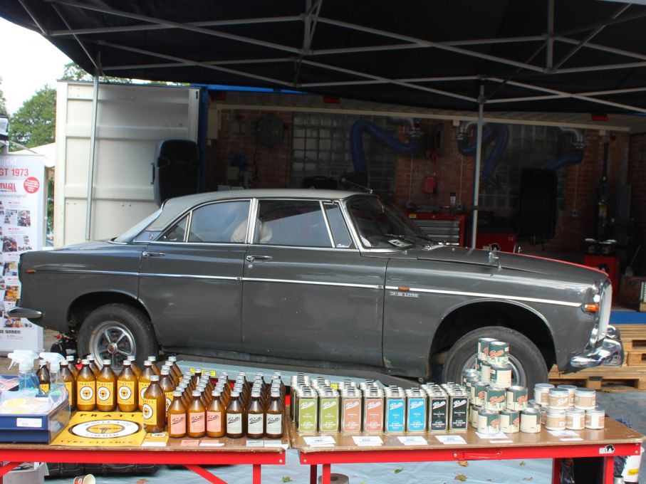 Polerobjektet, Rover P5 står uppställd