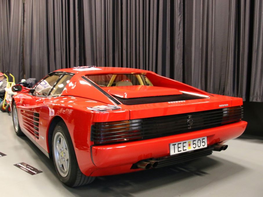 Åttiotalsdröm, Ferrari Testarossa