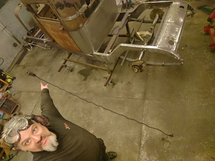 Avskyr korta sladdar på elverktyg för det är värsta skiten att behöva jolla med skarvsladdar bara för en tillverkare är snål. Metabo utrustar sina vinkelslipar med drygt fyra meter sladd. Det är jättebra.