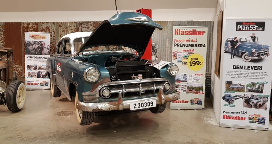 I värmen på mässan startar till slut Plan 53.