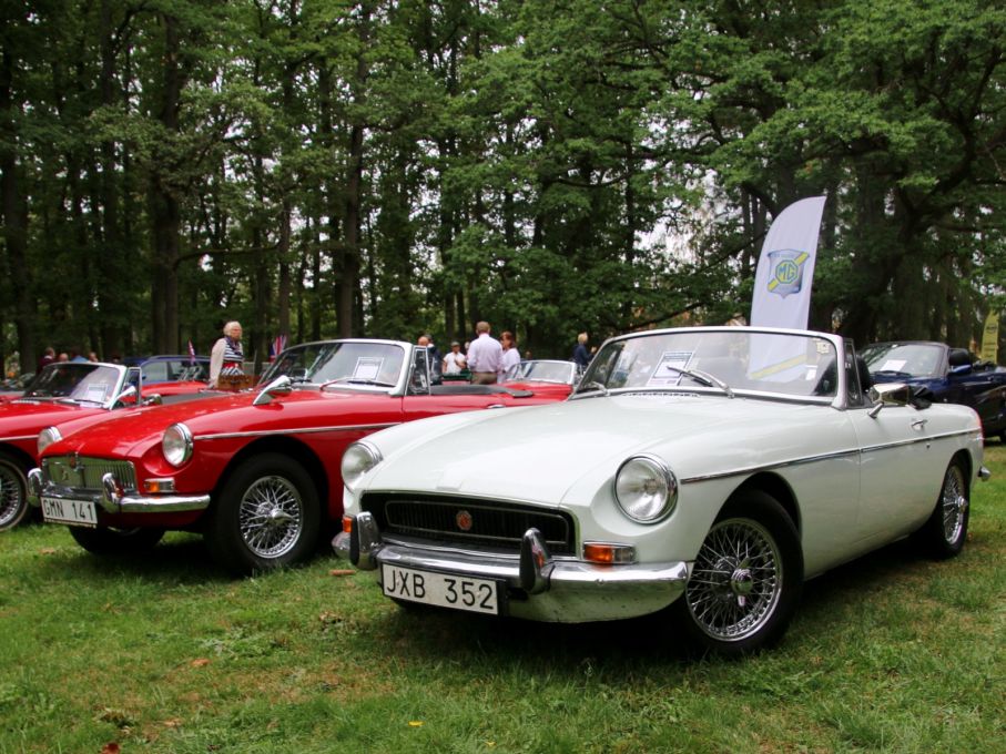 Mg i långa rader, MGB är nog mest populära sportbilen.