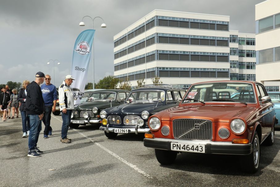 Volvon som inte såldes vare sig i Norge eller Sverige – Volvo 164 årsmodell 1975!