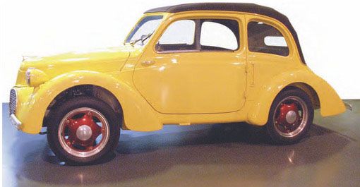 Ett steg mot en ny folkbil utvecklades i hemlighet i Frankrike under kriget. Det var Société Aluminium Francaise ihop med Gregoire som utvecklade den., Men det blev ingen folkbil för Gregoire. Istället tog Panhard över projektet som blev till Dyna.Den ynglade också av sig som Kendall i England och Hartnett i Australien.