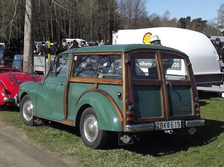 Morris Minor 1968, dessa Travellers med trästommen fortsatte byggas fram till 1971