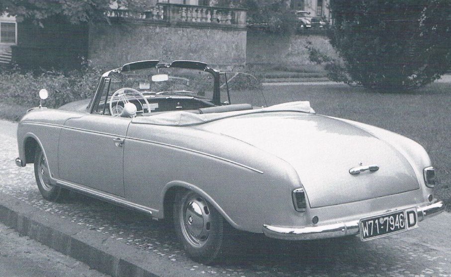 Sportwagen Hanover var Autenrieths namn på den här cabrioleten. Troligen kan sex stycken ha byggts 1955-56. Notera även att man använde Mercedesbaklampor på dessa.