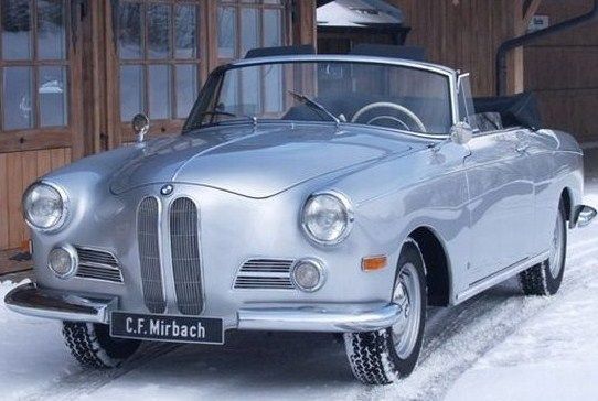 de sista årens produktion på BMW-bilar bestod av enstaka exemplar, den här cabrioleten är från 1961.